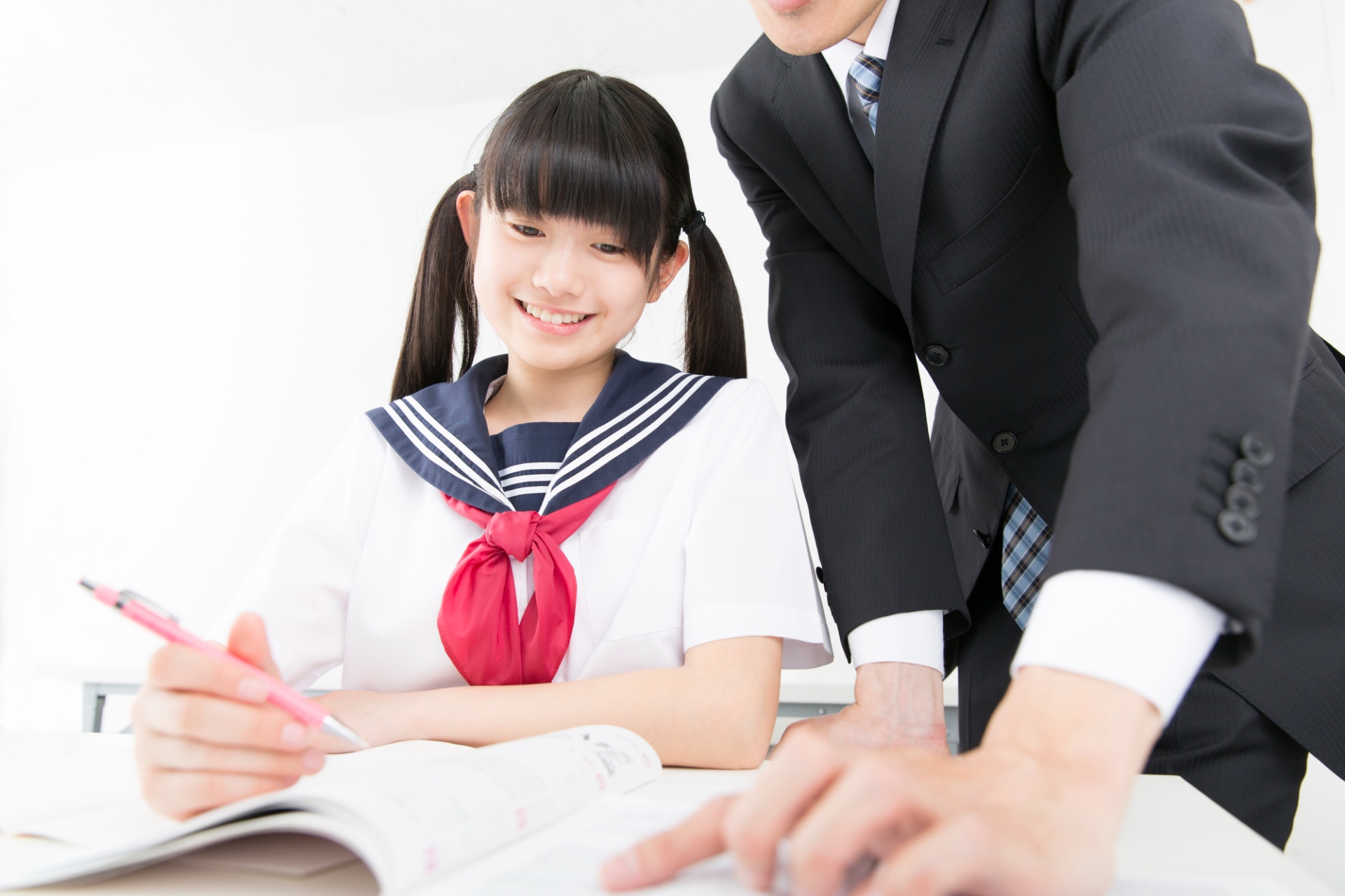 cram_school1_lp5__cms-6522-image__pixta_68748221_L